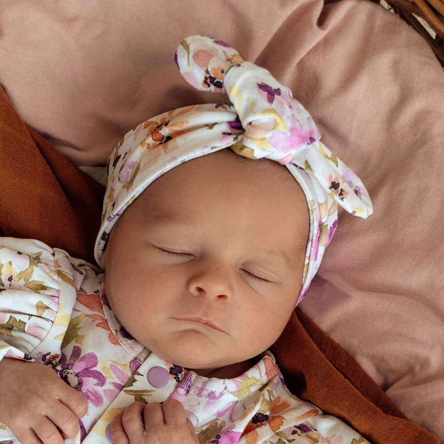 Isla Topknot