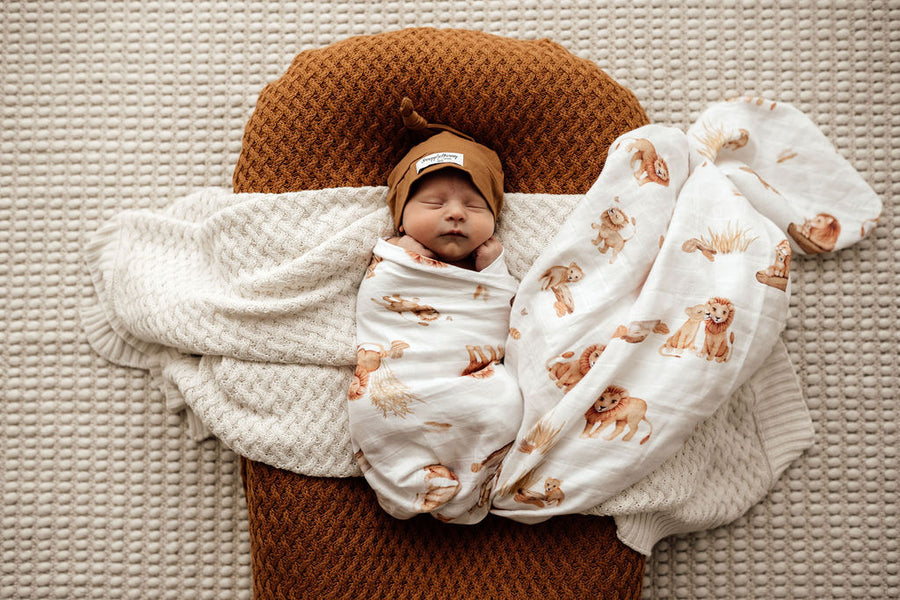 Organic Muslin Wrap - Lion