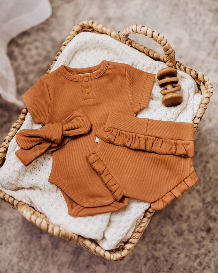 Chestnut Bloomers
